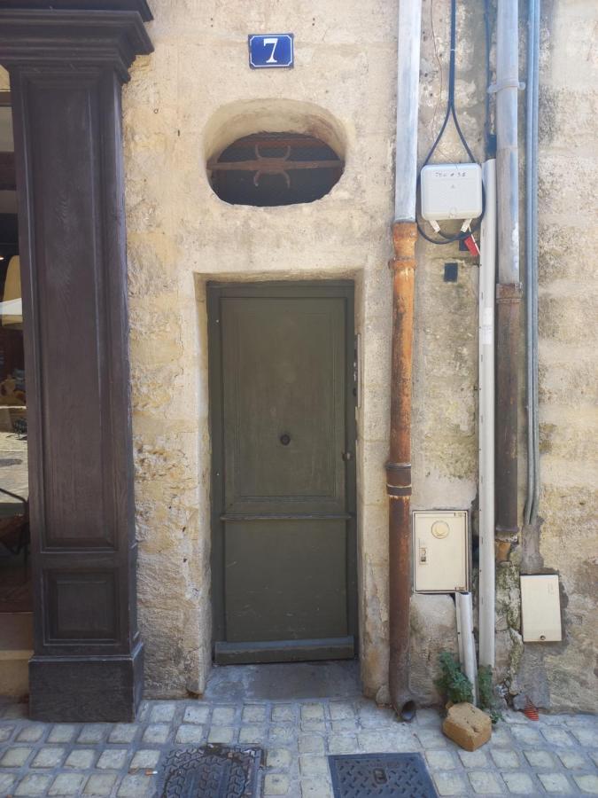 Coeur D'Uzes Apartment Luaran gambar